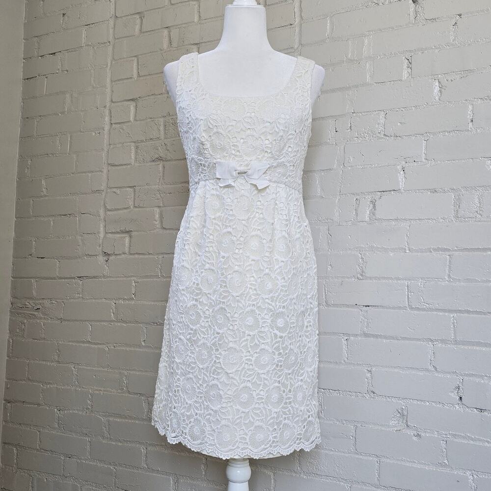 ​Vintage Style Tahari White Floral Lace Sheath Dress | Coquette Romantic Bridal